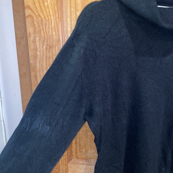 Turtle Neck - Picture 4 of 6